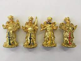 4 kings
